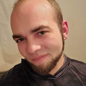 Meet your Posher, Nicholas